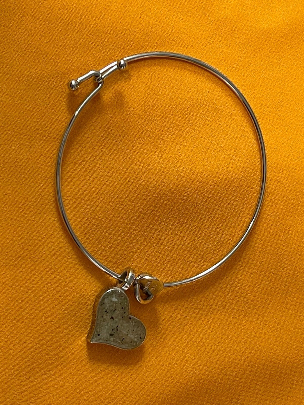 Dune Handmade Heart Charm Beach Bangle Bracelet