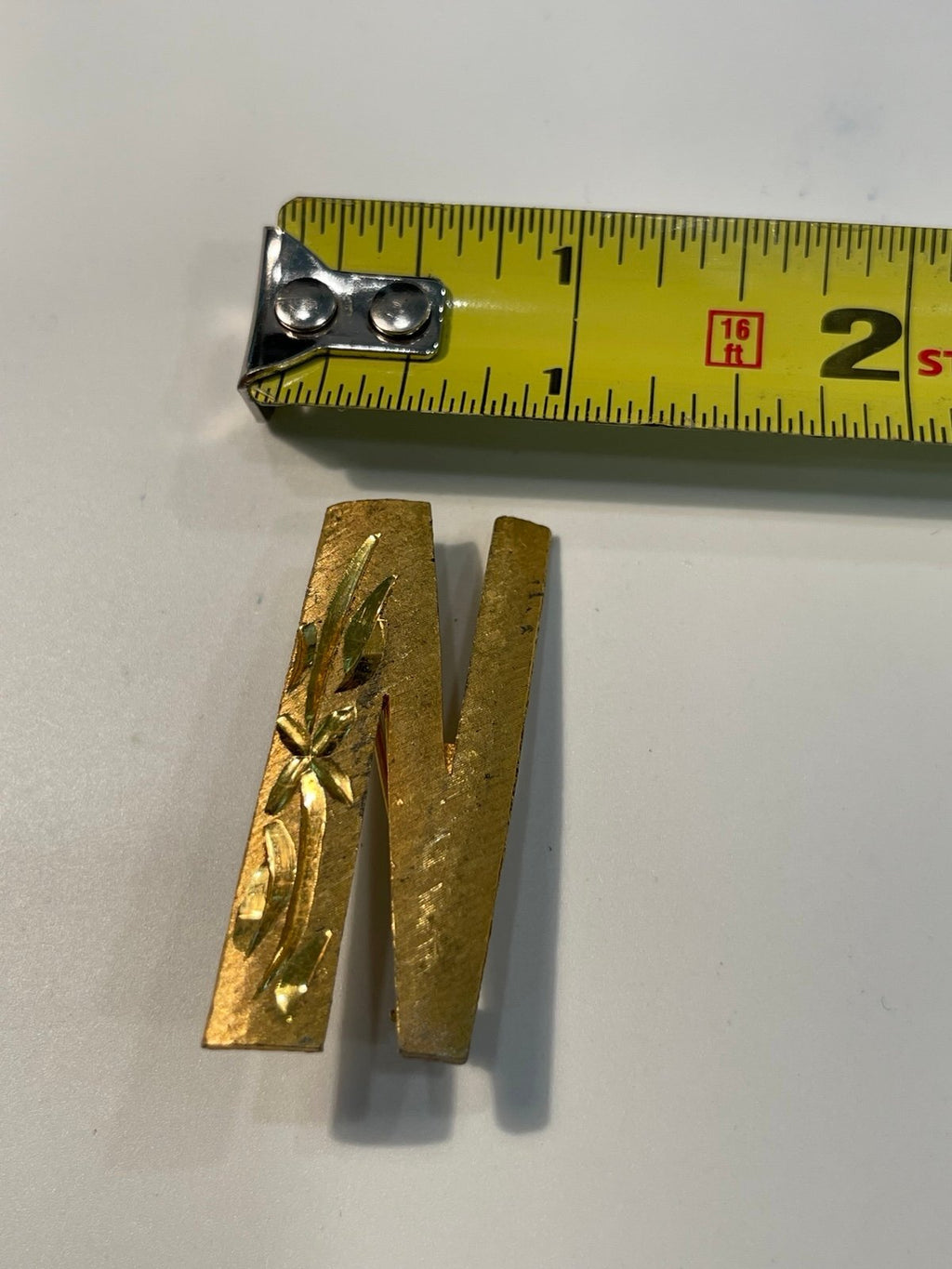 Vintage Mamselle Goldtone ‘N’ Initial Brooch/Pin