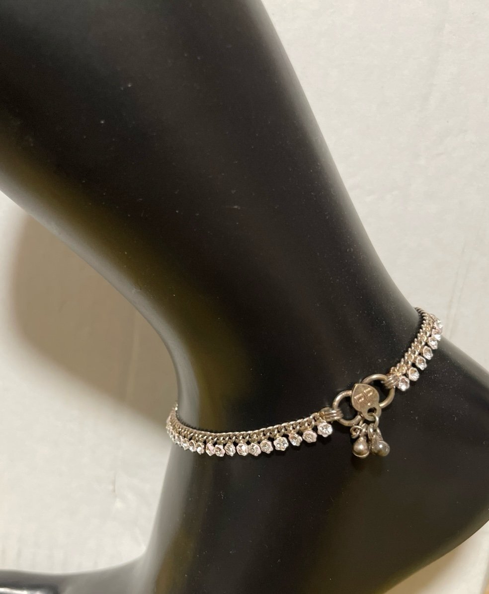 Vintage Asian Tribal Silver Toned Payal Anklet w\Dangle Rhinestones