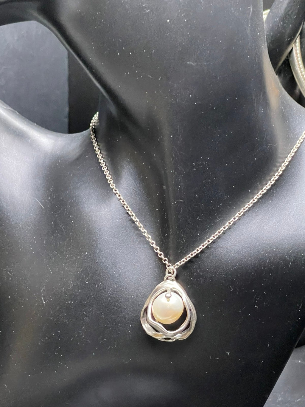 Vintage Israeli Sterling Silver Pearl Pendant Necklace – 925 Israel – Modernist