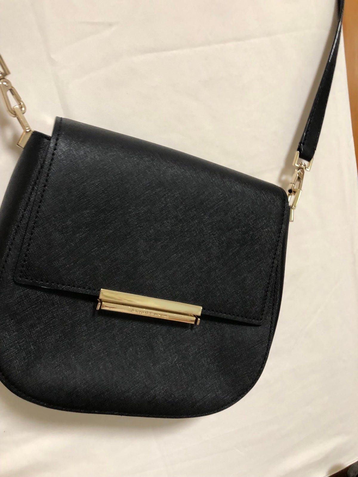 Kate Spade Make It Mine Byrdie Convertible Crossbody Bag / Purse