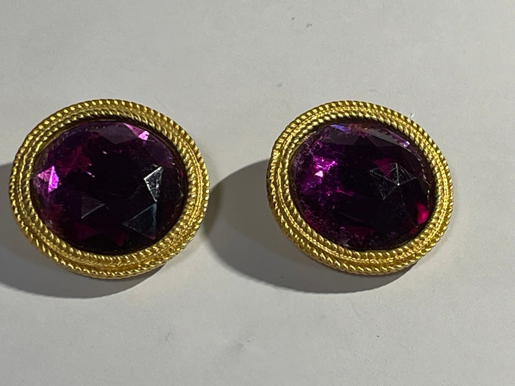 Vintage Ann Taylor Goldtone Purple Faceted Crystal Clipon Earrings