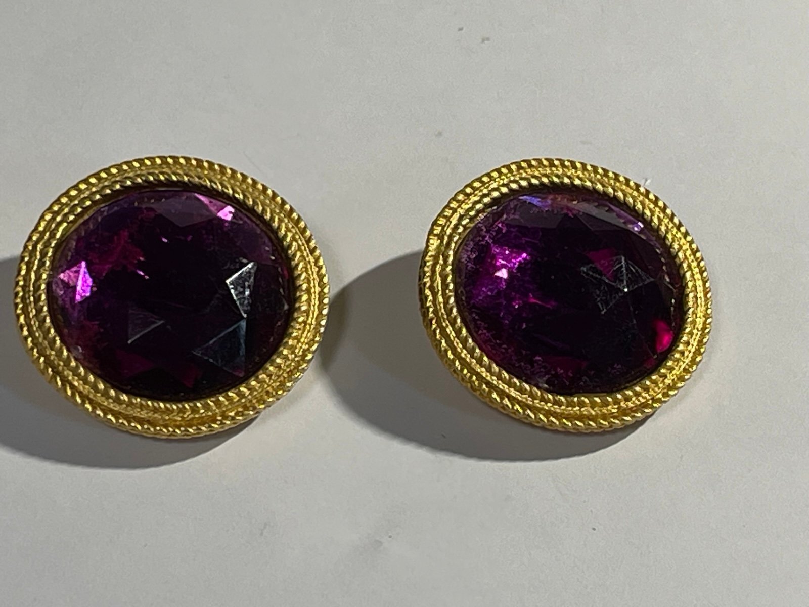 Vintage Ann Taylor Goldtone Purple Faceted Crystal Clipon Earrings