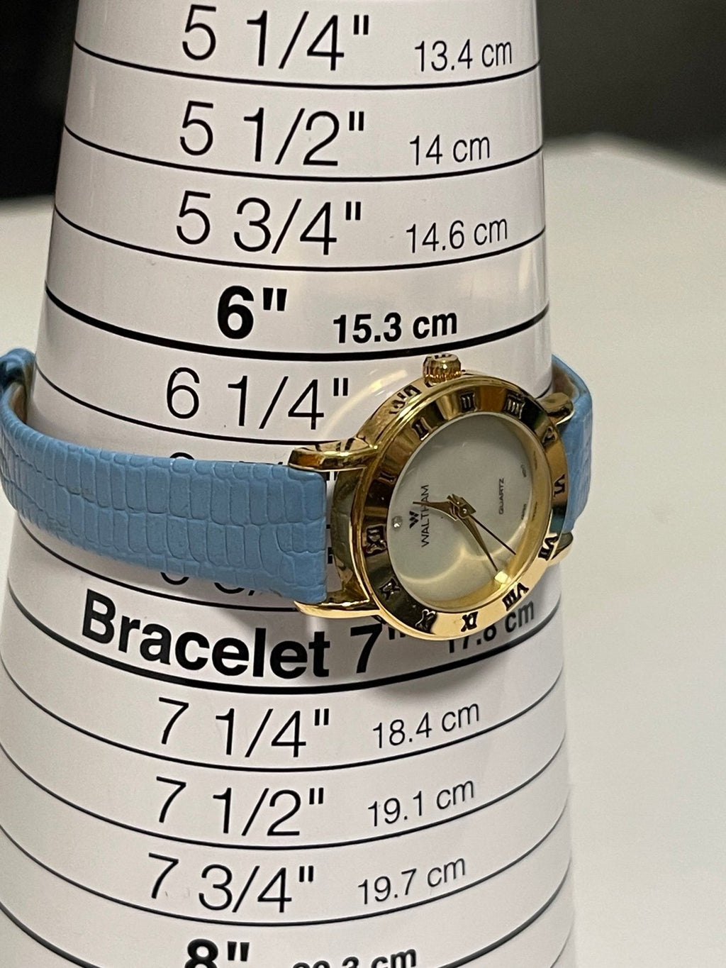 Beautiful Waltham Gold-Tone Roman Numeral Bezel Ladies Watch