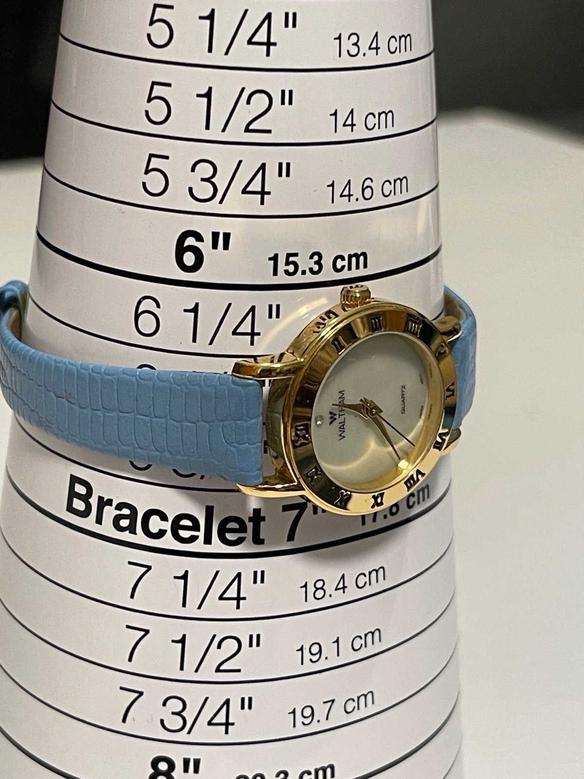 Beautiful Waltham Gold-Tone Roman Numeral Bezel Ladies Watch