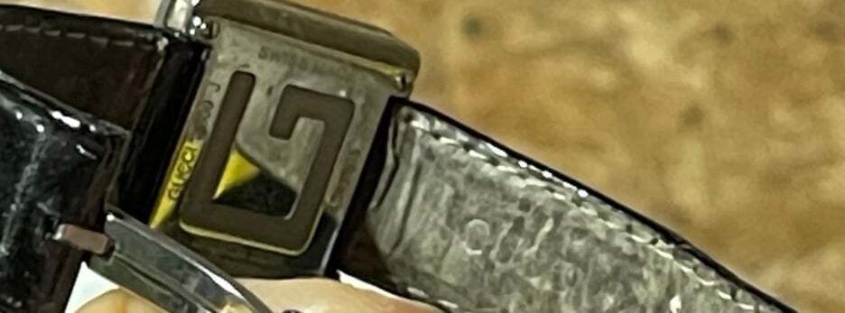 Gucci 3600j Patent Leather Band Watch