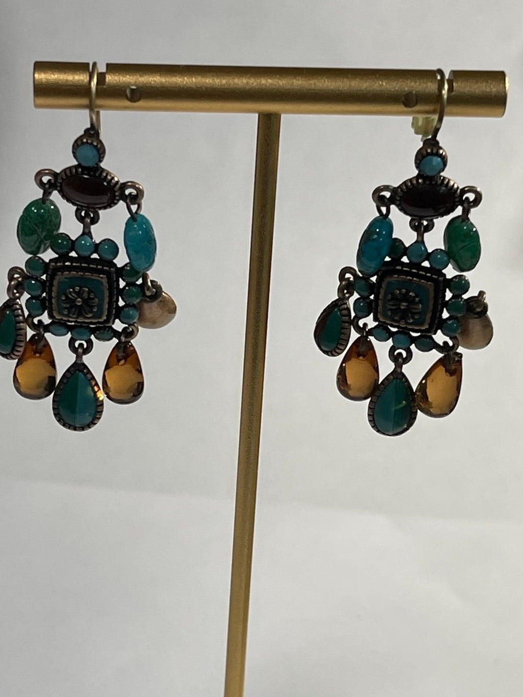 Liz Claiborne Dangle Earrings