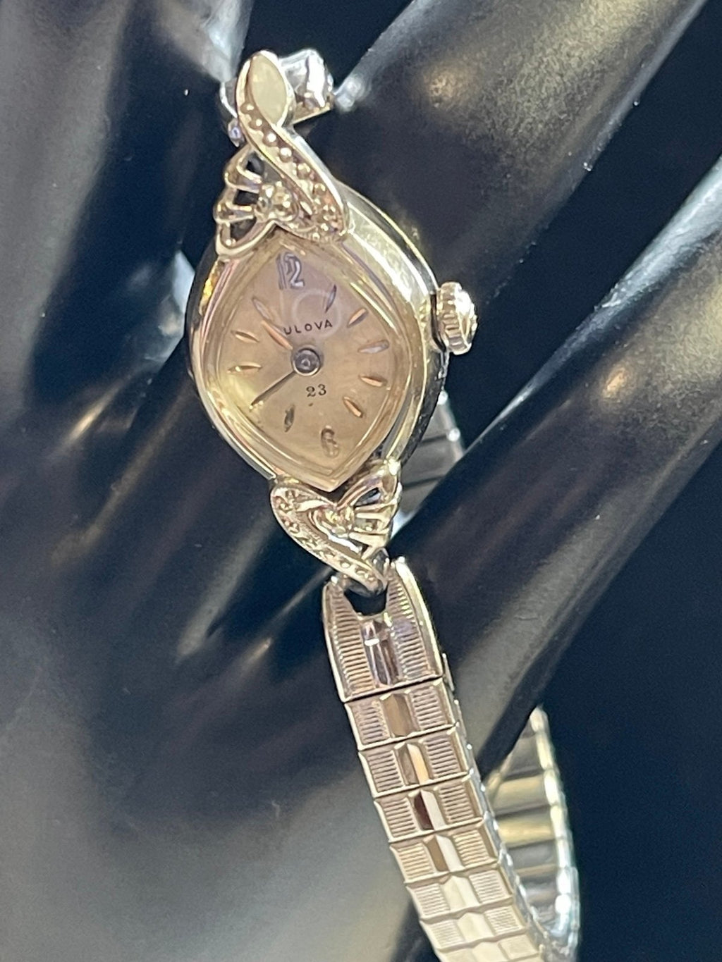 1964 Bulova 23Jewel Diamond Watch 10K White Gold Plate
