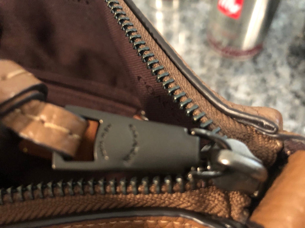 Coach Shay Pebbled Leather and Suede Shoulder Bag- preloved /Purse