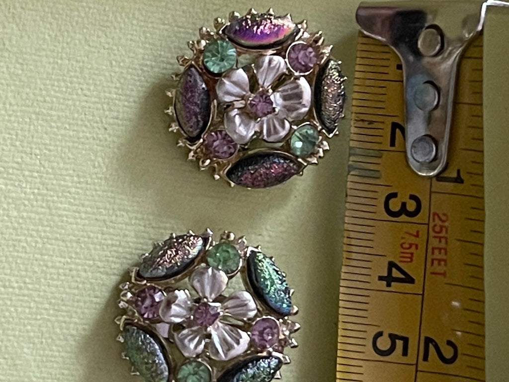 Vintage Florenza Iridescent Foiled Stone Leaf Brooch & Clip Earrings Set