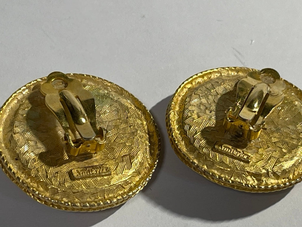 Vintage Ann Taylor Goldtone Purple Faceted Crystal Clipon Earrings