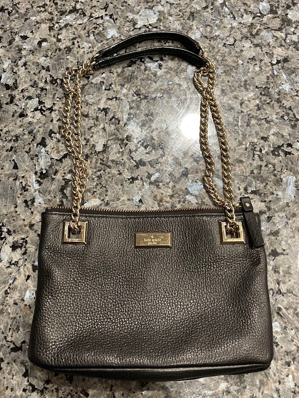 Kate Spade New York Gold Coast Black Pebbled Leather Chain Shoulder Bag