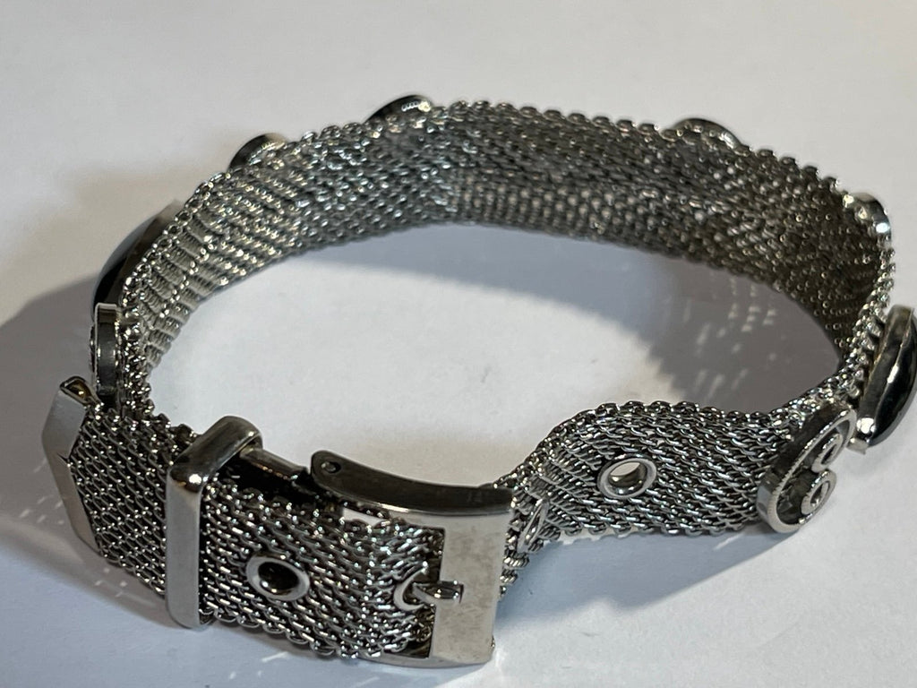 Mesh Silvertone Bracelet w/Hematite Cabochon & Filigree Heart Accent