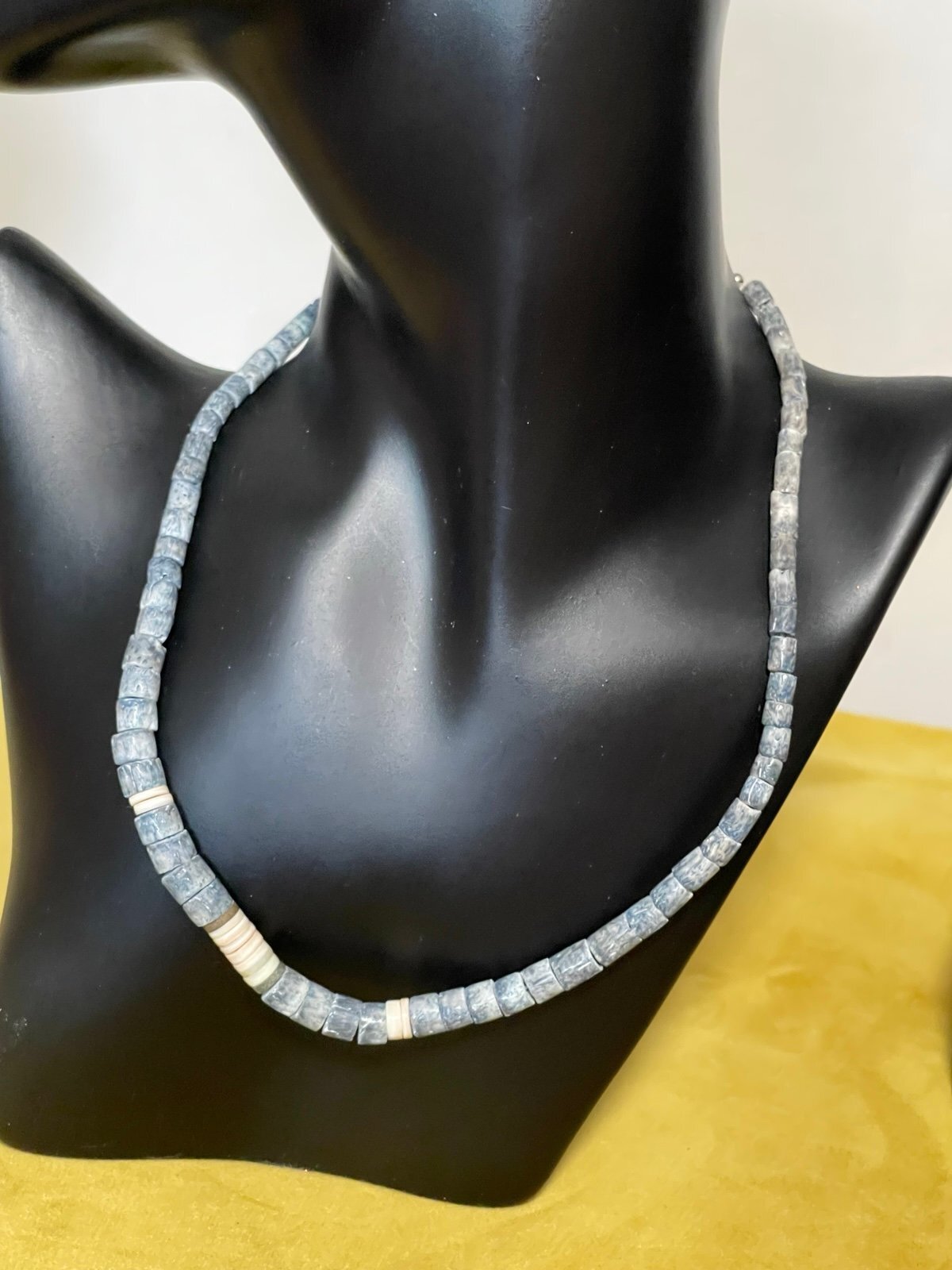 Vintage 17.5in Blue Sponge Coral & Shell Beaded Necklace