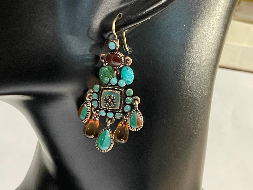 Liz Claiborne Dangle Earrings