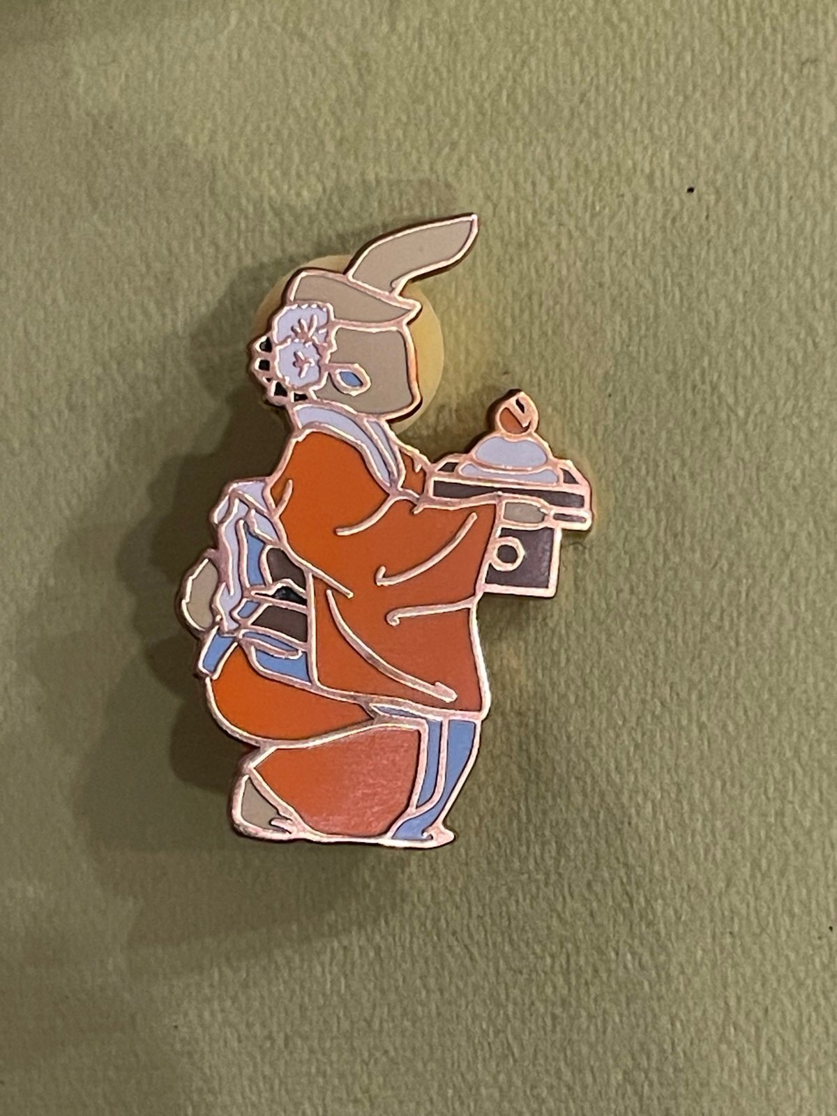 Three Muses Inc. Folklore Tea Enamel Pin Set (5) – Kitsune & Yōkai