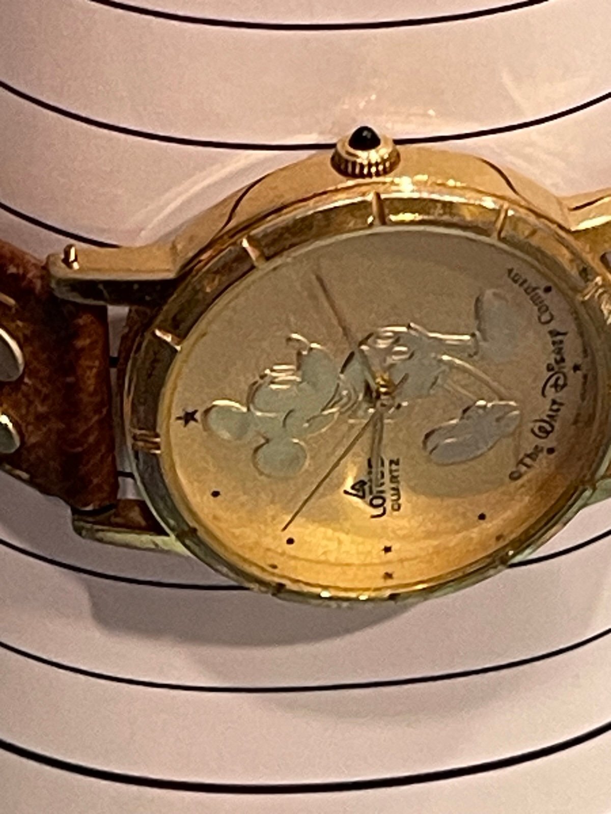 Mickey Mouse Lorus Watch Gold-tone Bezel Leather Band w/Mickey Emblems
