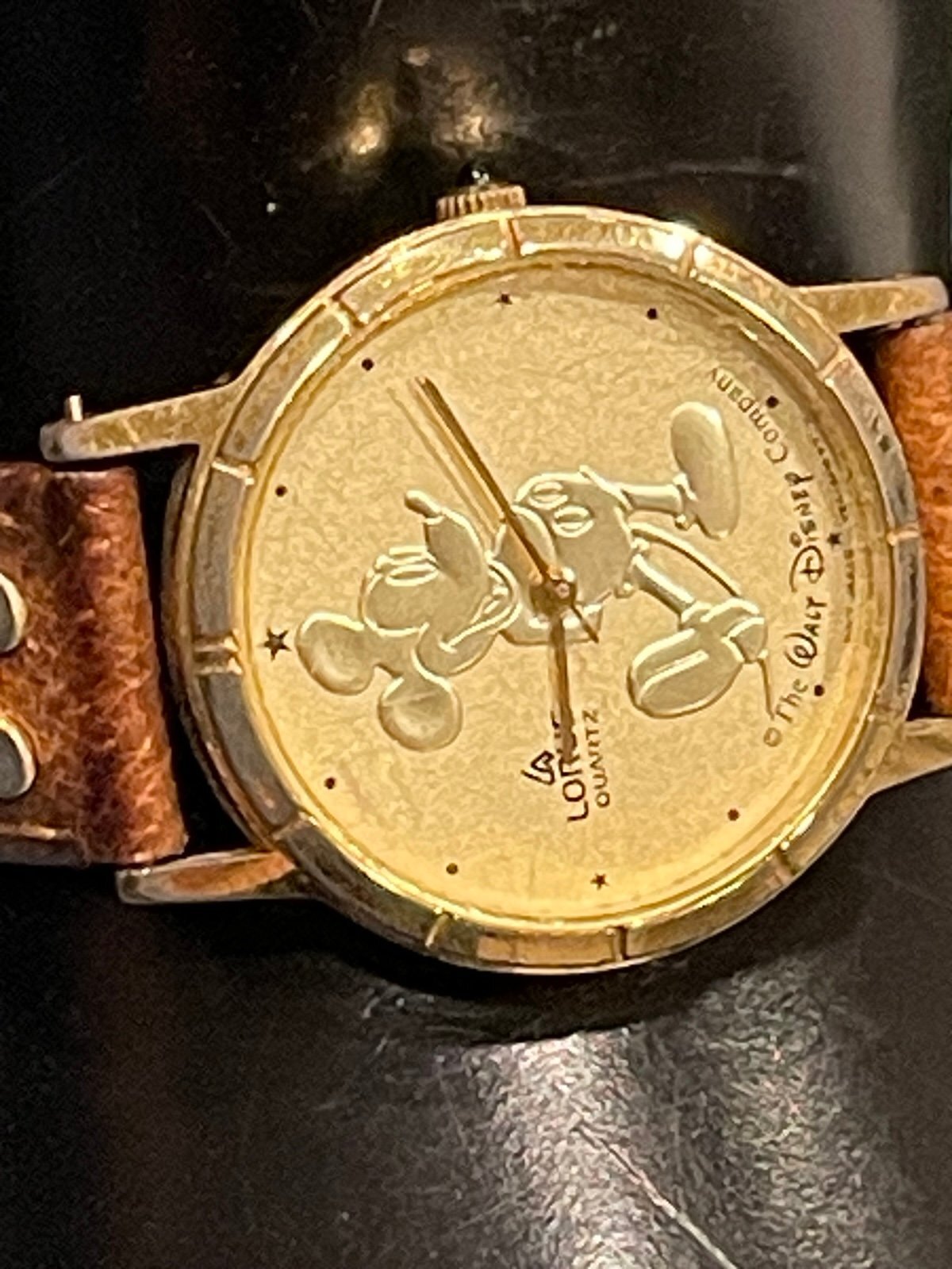 Mickey Mouse Lorus Watch Gold-tone Bezel Leather Band w/Mickey Emblems