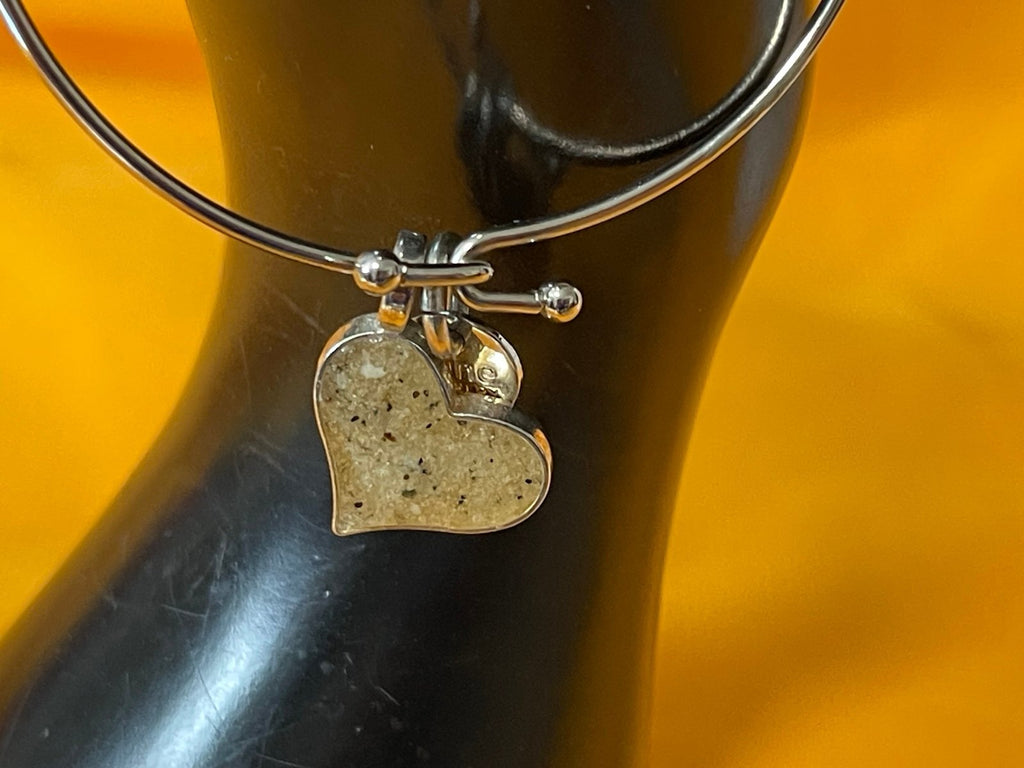 Dune Handmade Heart Charm Beach Bangle Bracelet