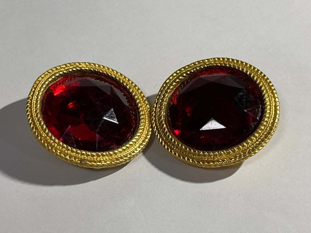 Vintage Ann Taylor Goldtone Red Faceted Crystal Clipon Earrings