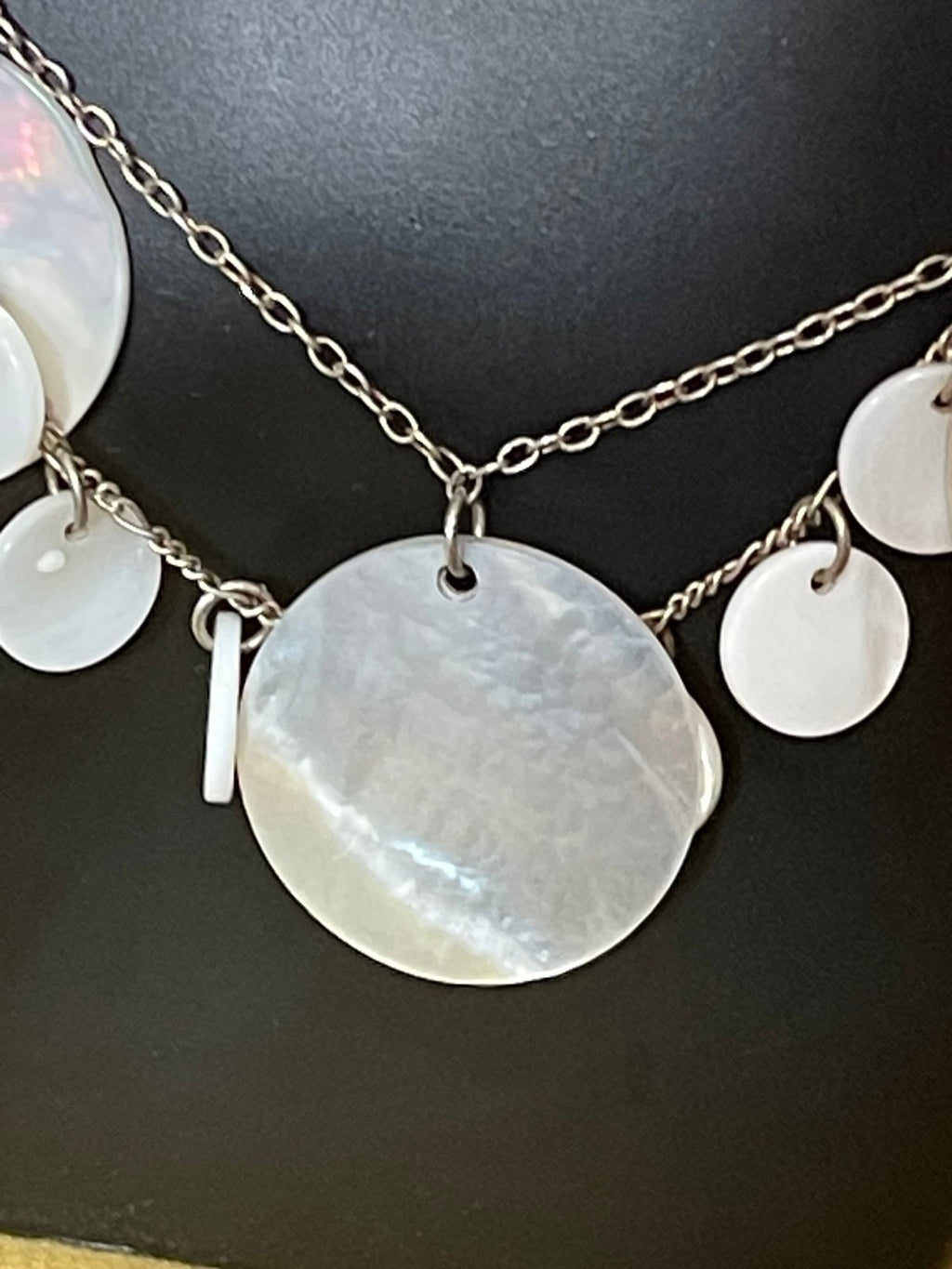 17.5 Sterling Silver Mother of Pearl Disc Dangle Pendant Necklace