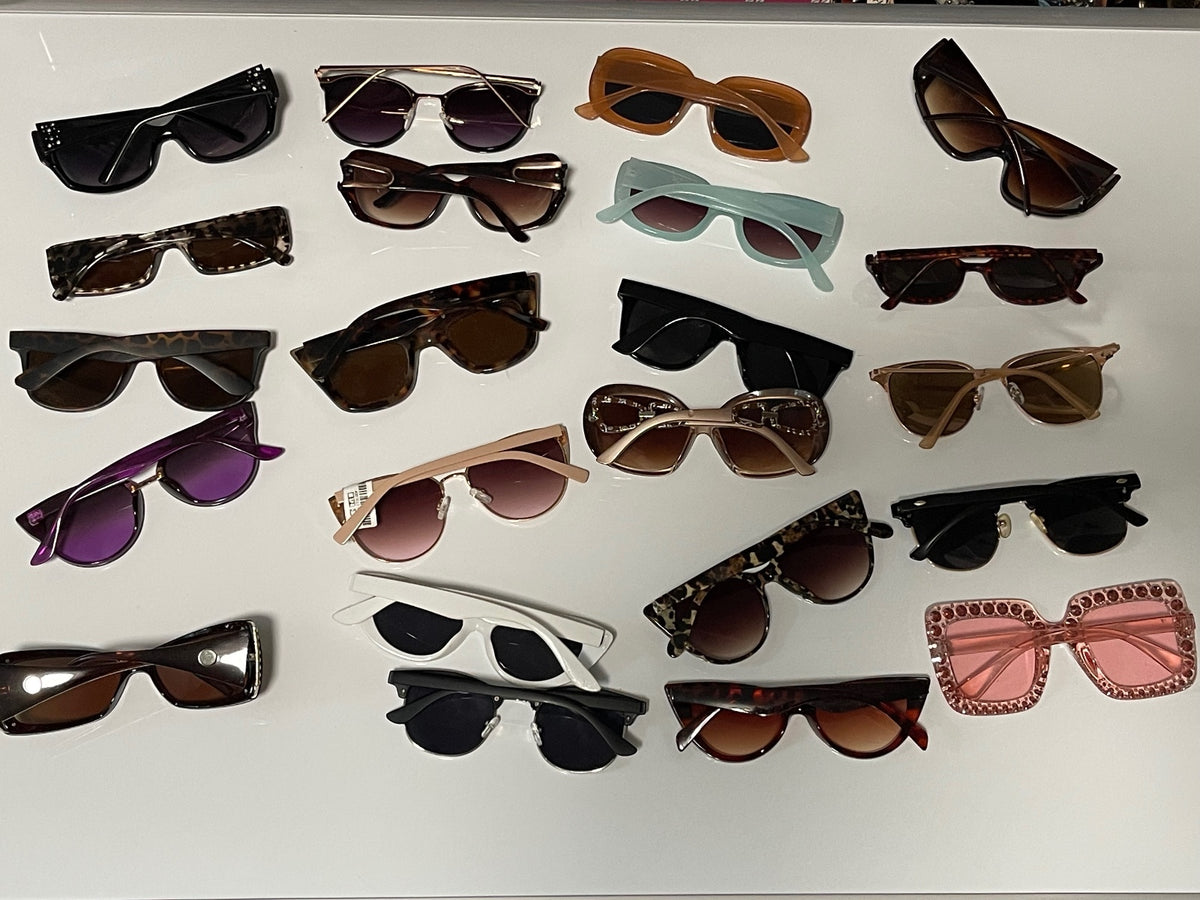 Lot of 22 Mixed Style Women's Sunglasses