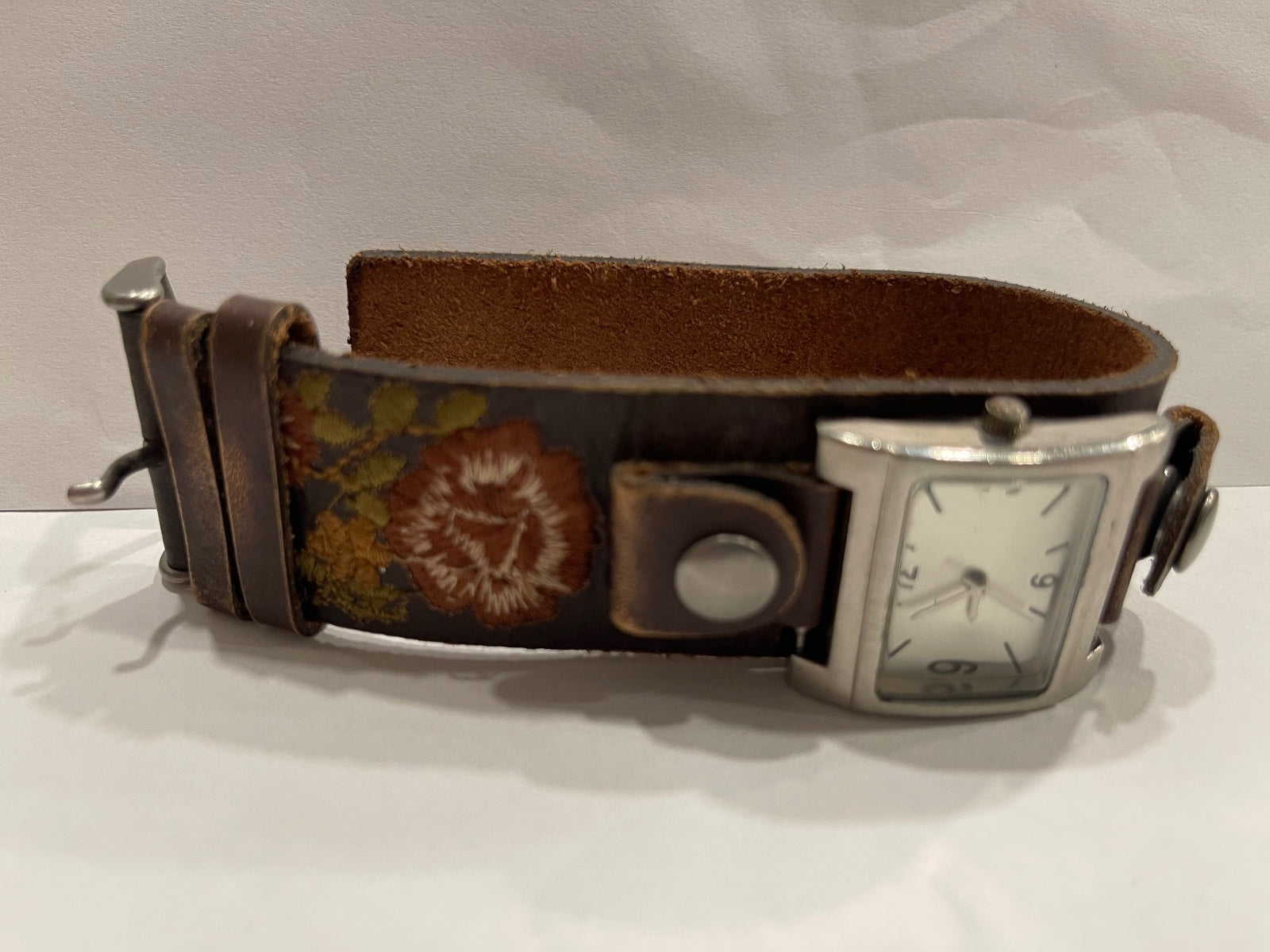 Fossil Women's Genuine Leather Brown Floral Cuff Wristwatch