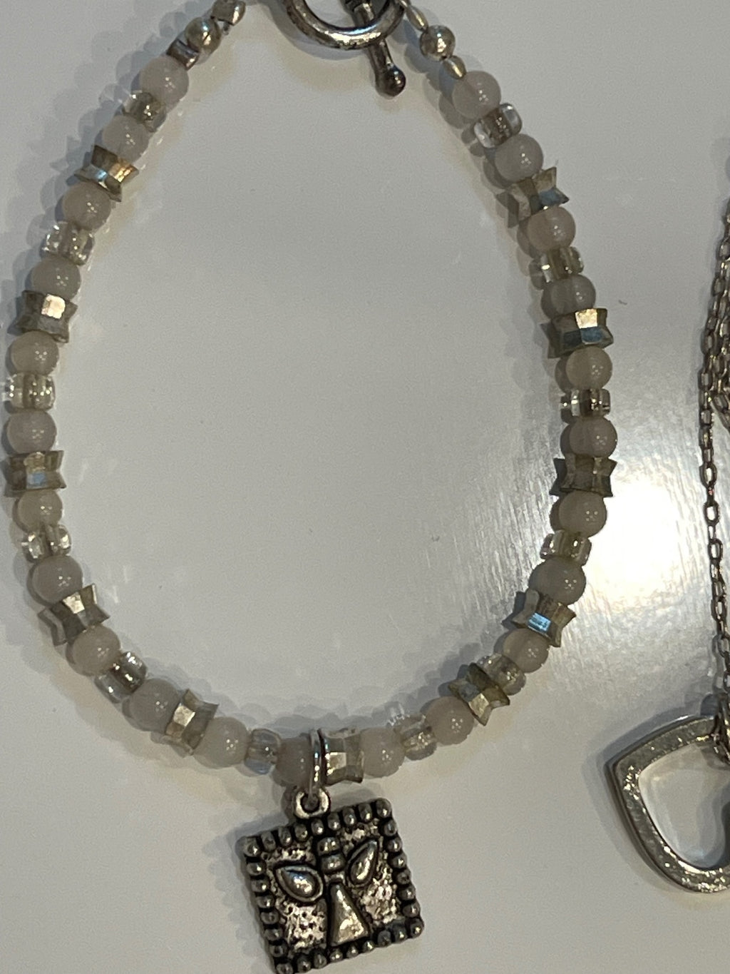 Silver Tone Jewelry Lot 5 Necklaces 1 Bracelet Mixed Fashion Jewelry