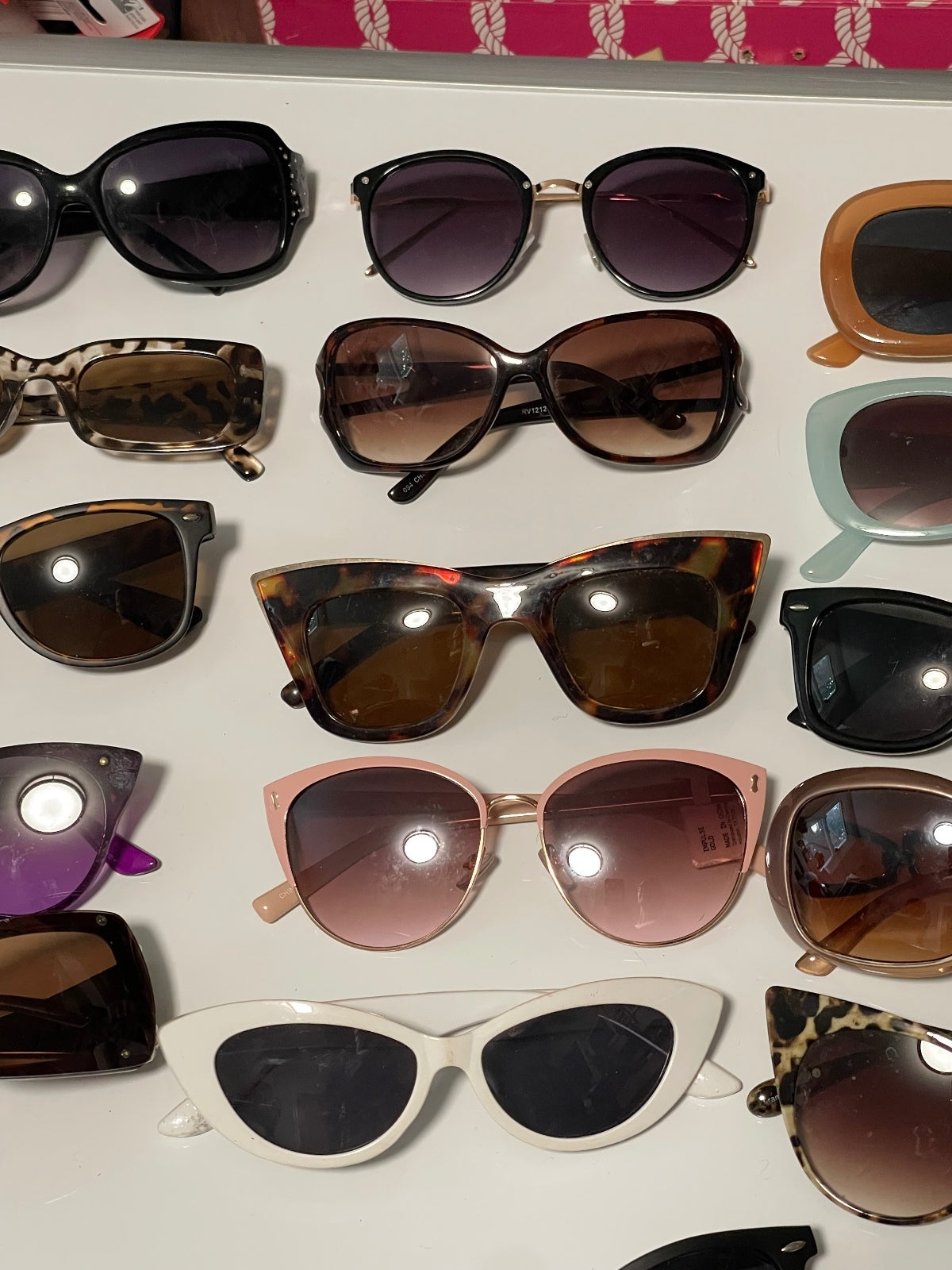 Lot of 22 Mixed Style Women's Sunglasses