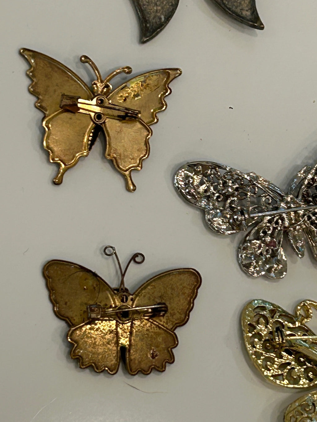 Vintage Butterfly Brooch Pin Lot 6 Pins 1 Hair Clip Enamel Filigree Rhinestone