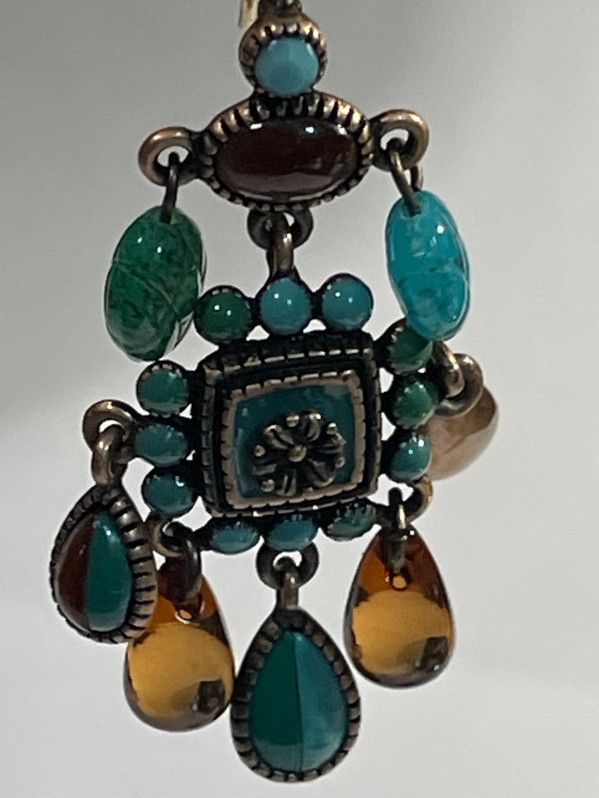 Liz Claiborne Dangle Earrings