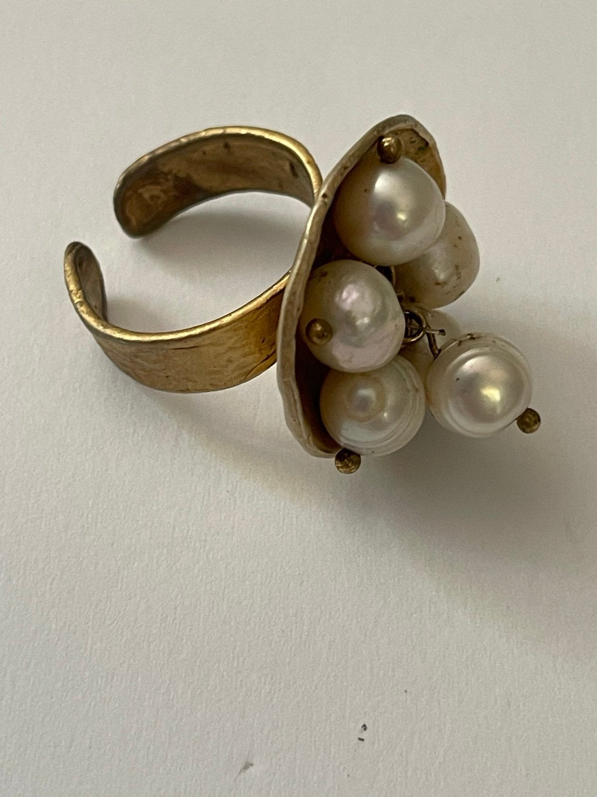 Vintage Gold-Toned Hand-Crafted Authentic Baroque Pearl Adjustable Cocktail Ring