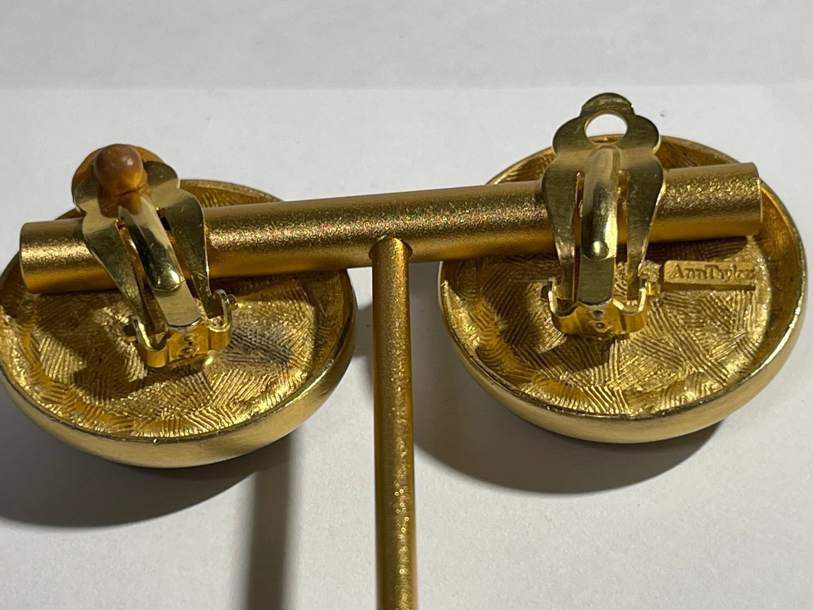 Vintage Ann Taylor Goldtone Black Faceted Crystal Clipon Earrings