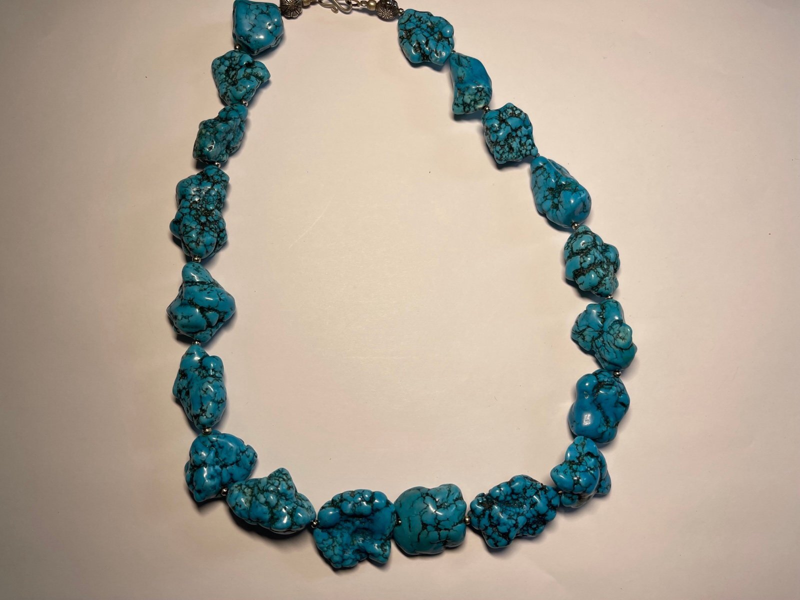 Vintage 24in Houwlite Turquoise Statement Necklace