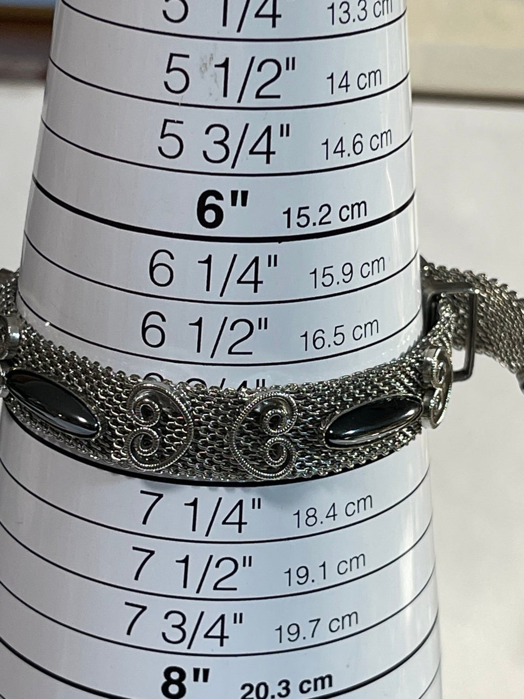 Mesh Silvertone Bracelet w/Hematite Cabochon & Filigree Heart Accent